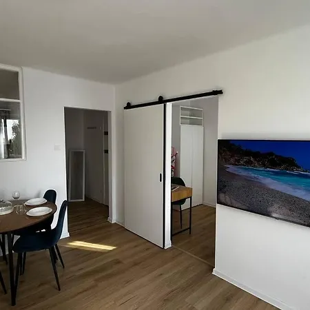 Gajowa Apartment *